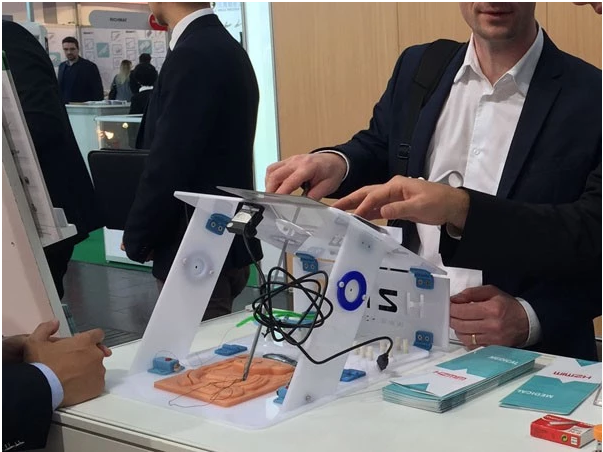 Laparoscopic simulator with USB endoscopic camera, laparoscopic endo-trainer - Student Medical Kits